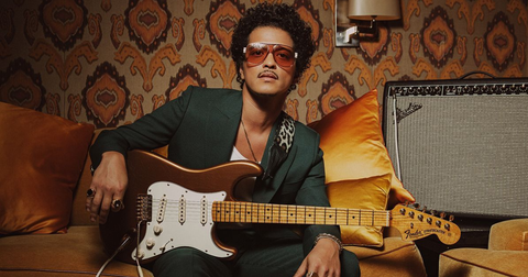 Bruno Mars annuncia che il suo nuovo album è pronto: una vera scossa