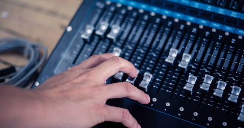 I migliori mixer a 12 canali: top 5 a confronto