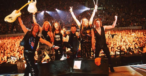 Rock and Roll Hall of Fame 2026: 17 candidati, da Shakira agli Iron Maiden passando per gli Oasis