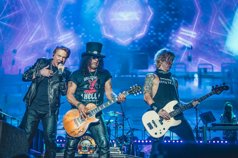Guns N’ Roses: maratona rock di 28 brani per il loro ritorno sul palco negli Stati Uniti
