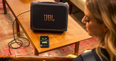 JBL BandBox Trio e Solo: i nuovi amplificatori con IA per migliorare