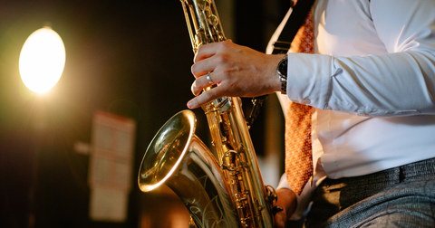 Quale saxofono scegliere per iniziare? Guida all’acquisto