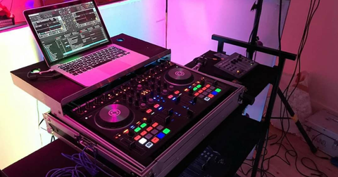 Preparare un DJ set: trucchi per essere pronti il giorno X