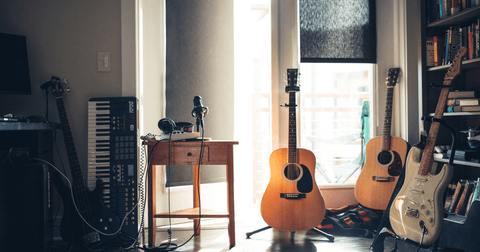 5 buoni motivi per suonare uno strumento musicale a settembre!