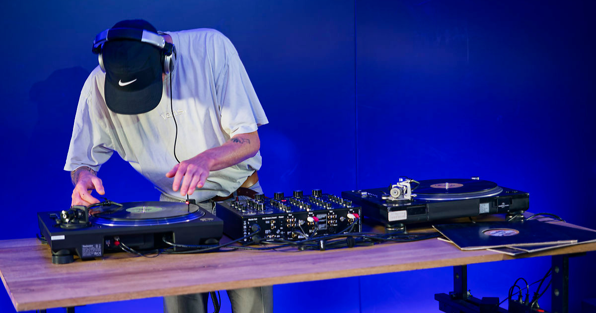 Matériel DJ débutant : le guide d’achat complet pour bien s’équiper