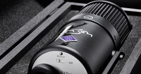 U 47 FET Bon Scott Edition: Neumann rende omaggio alla voce degli AC/DC