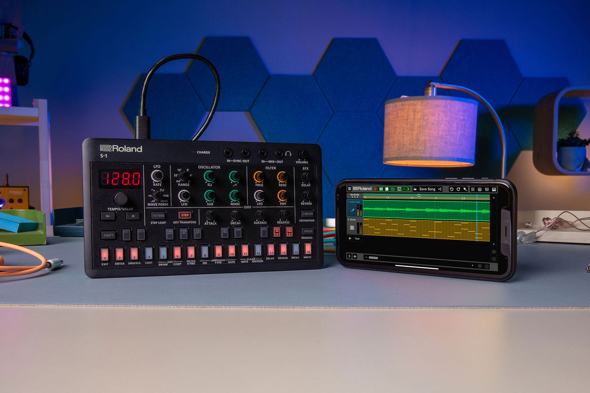 Aira Compact S-1 Synth da manipolazione