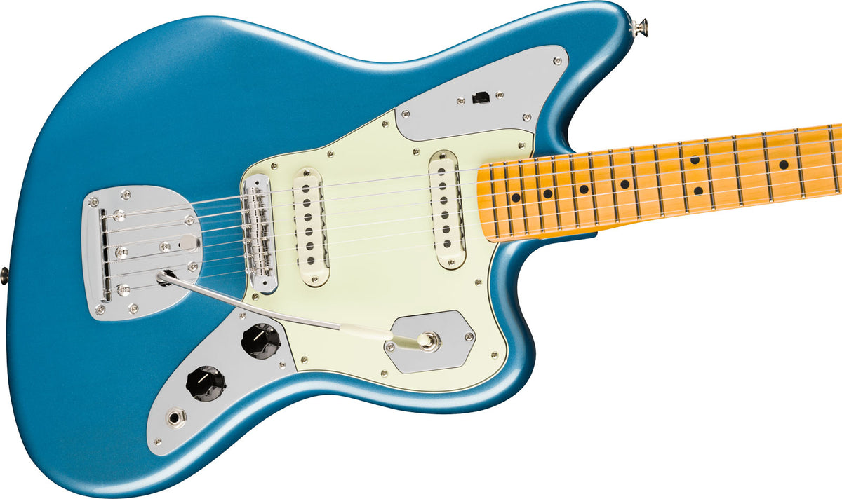 American Professional Classic Jaguar MN Lake Placid Blue sbiadito