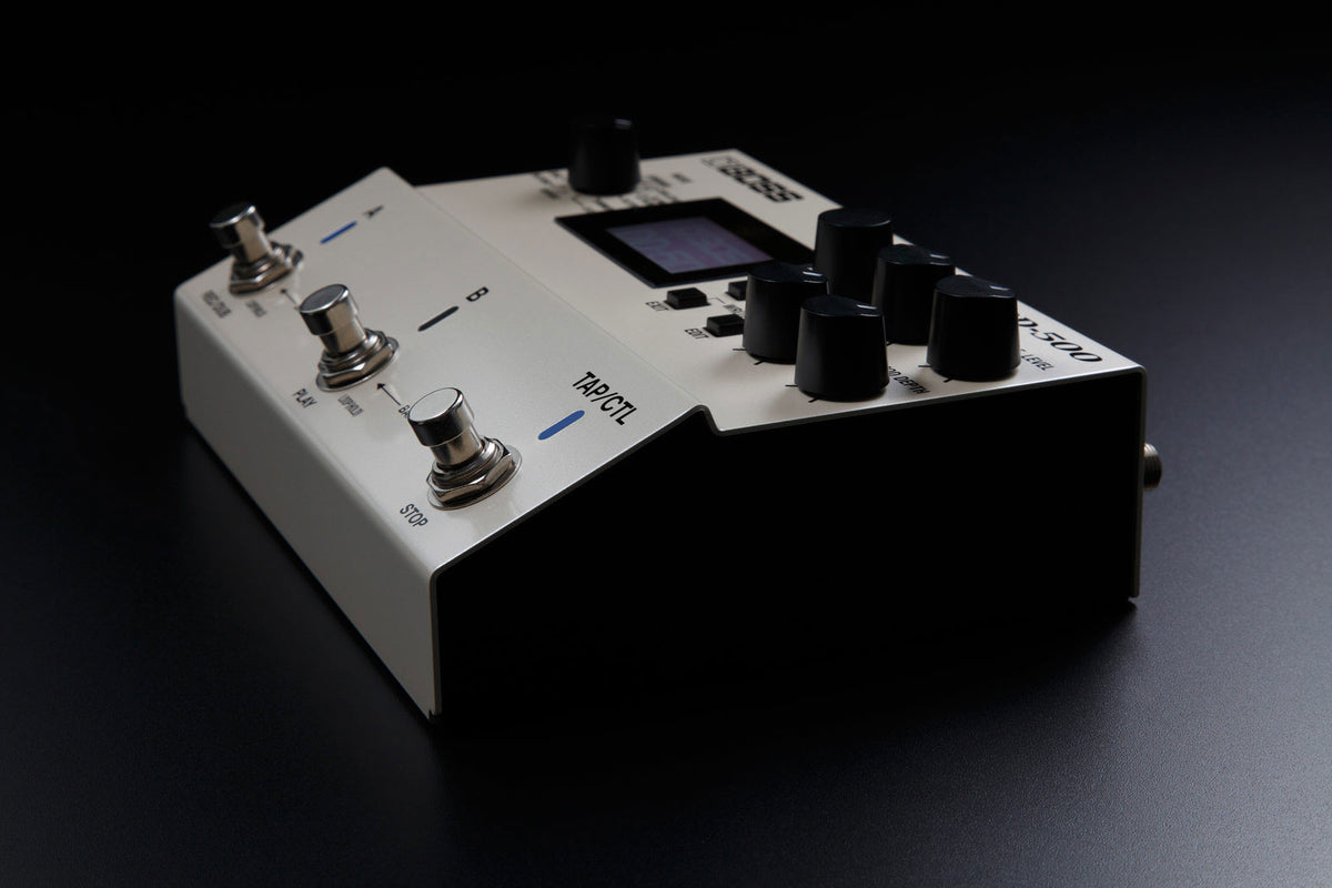 DD-500 DIGITAL DELAY