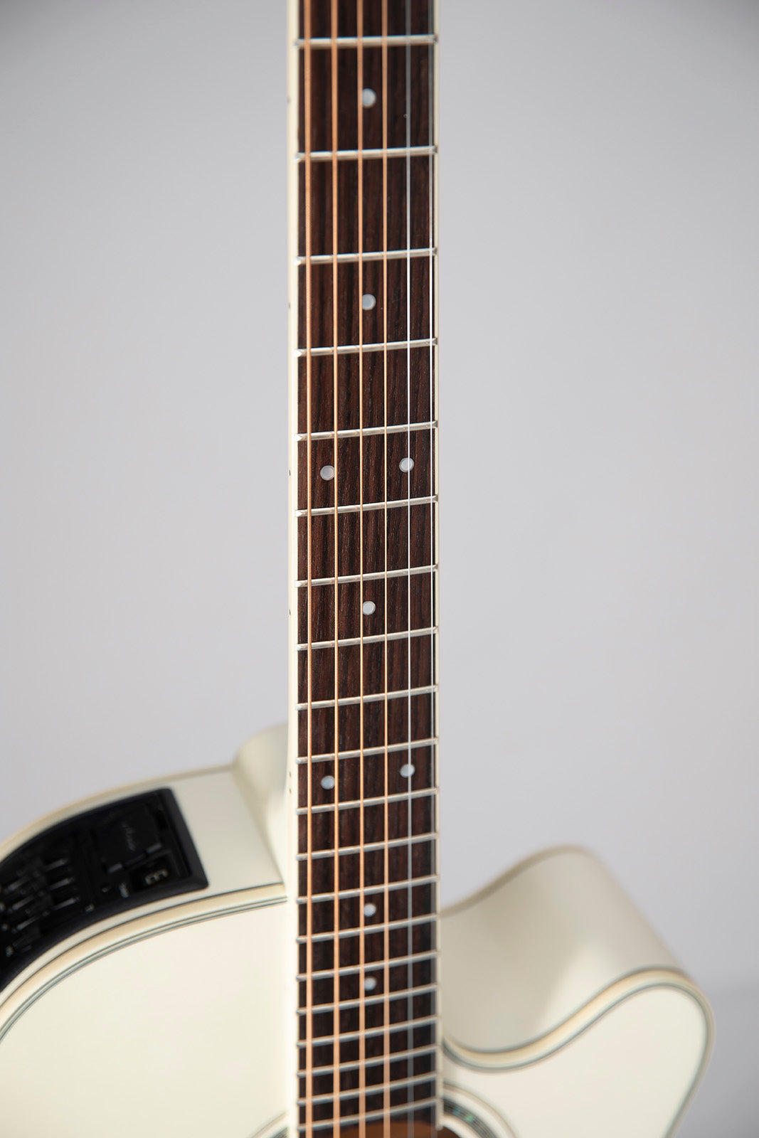 GN37CE PW Nex Cutaway Bianco perlato