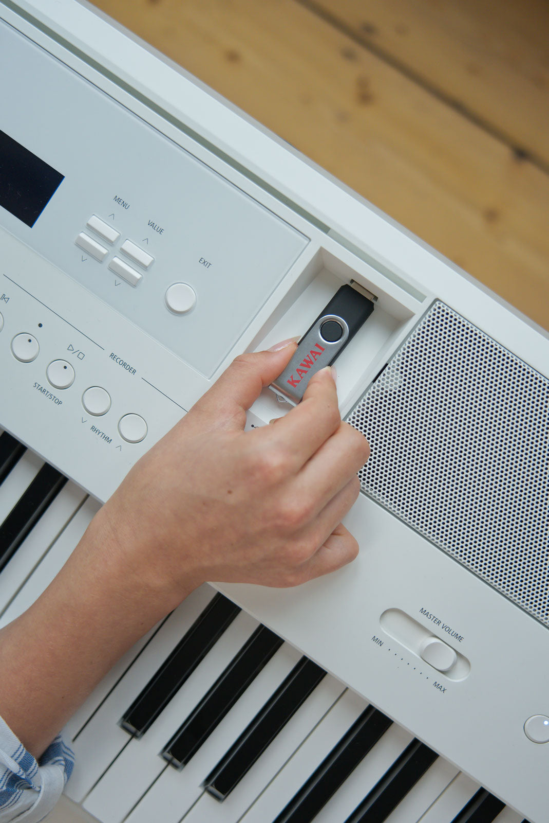 ES-520 Bianco