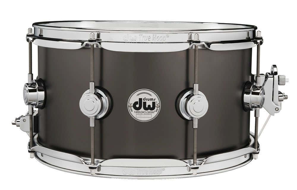 Nero satinato su ottone 13x7