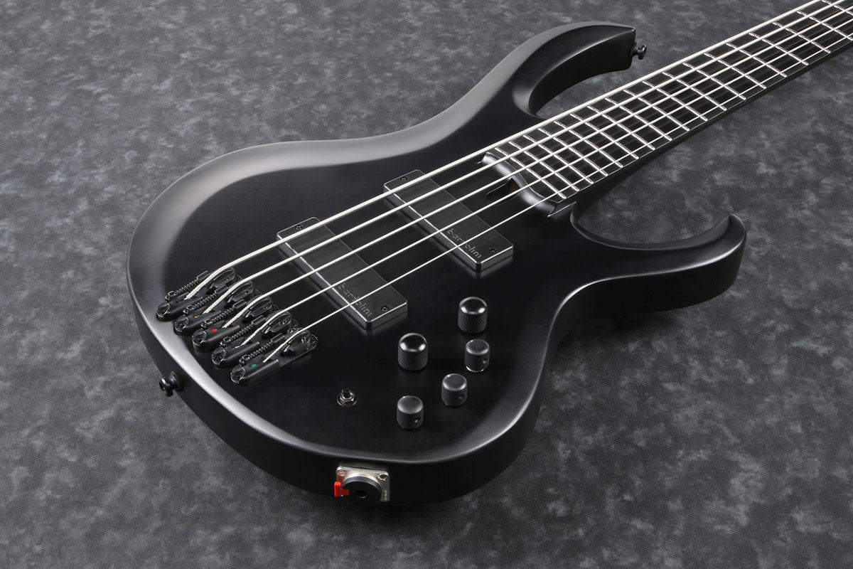 Btb625Ex-Bkf Nero Flat Iron Label