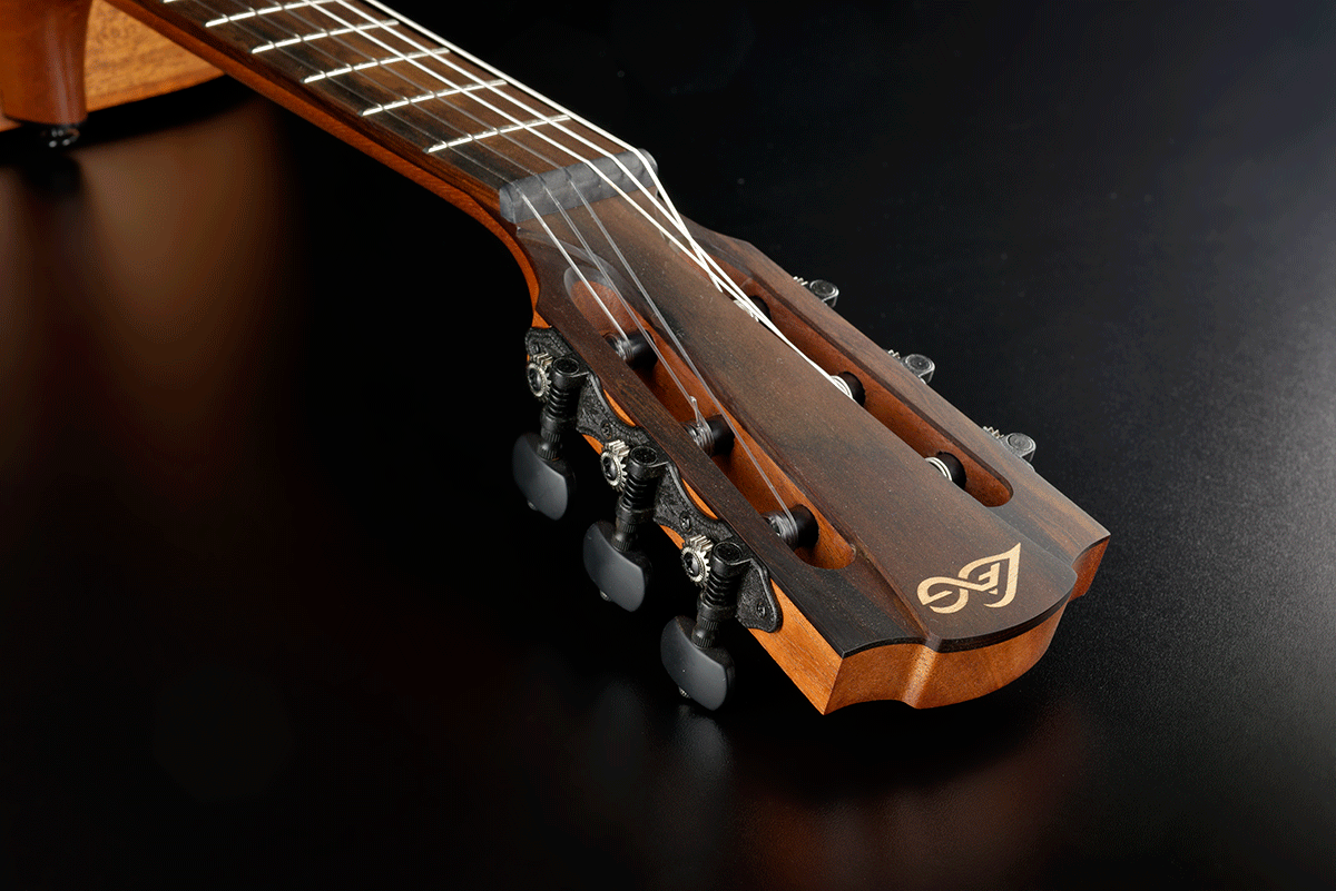 Escapade Nylon Cedro Rosso Elettroacustica