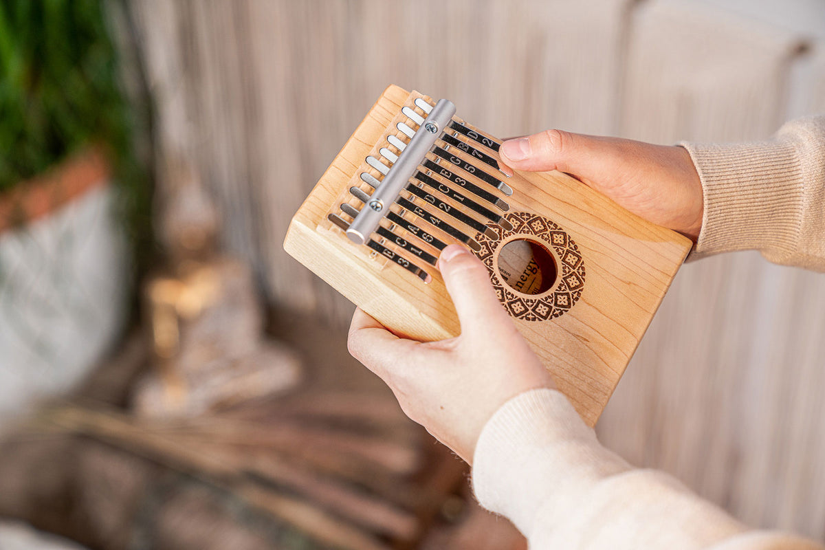 MEINL SONIC ENERGY SOUND HOLE KALIMBA 10 NOTES MAPLE
