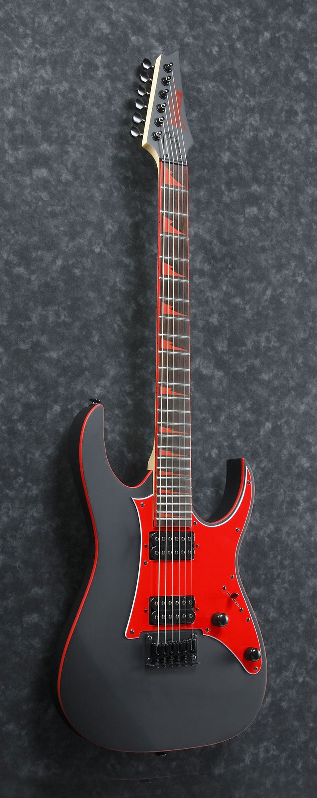 GRG131DX-BKF Nero piatto Gio