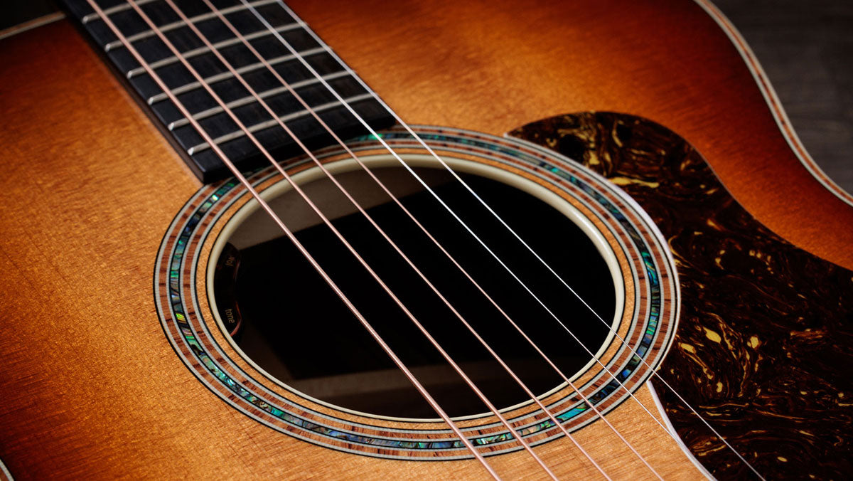 Gold Label 814e Palissandro honduregno Sunburst Grand Auditorium