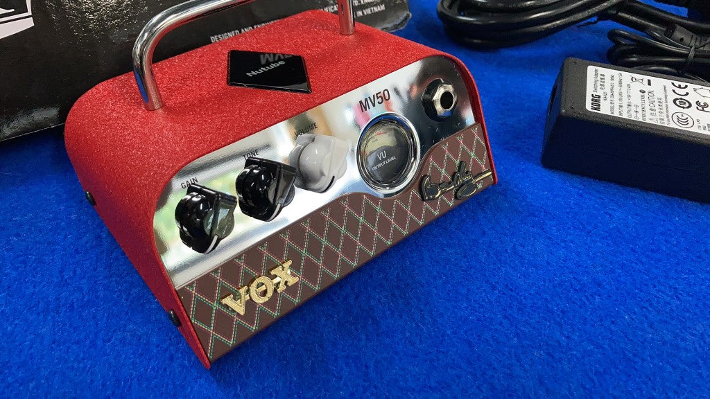 MV50 BRIAN MAY SIGNATURE - B Stock
