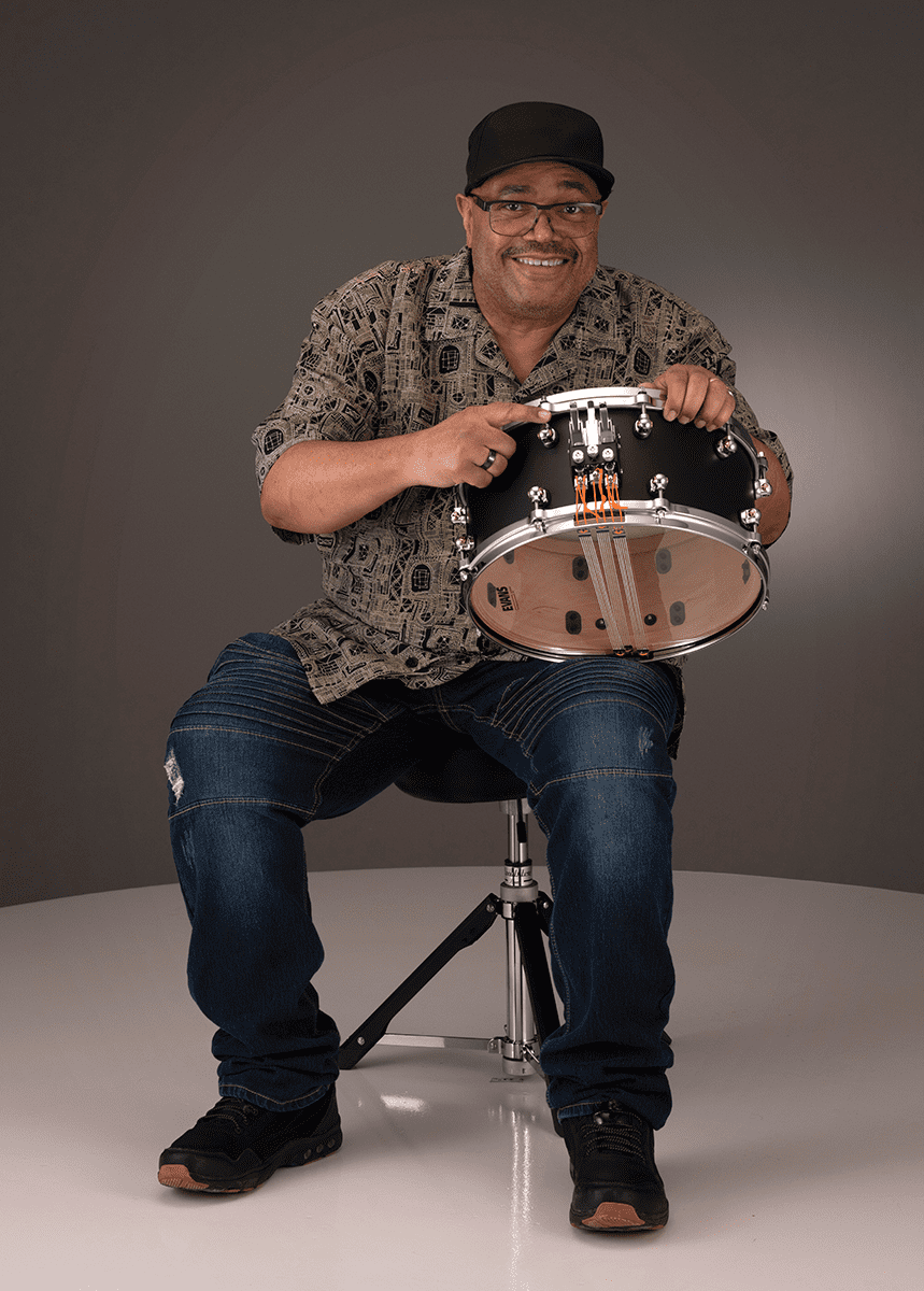 SIGNATURE DENNIS CHAMBERS 14X6.5 MATTE BLACK