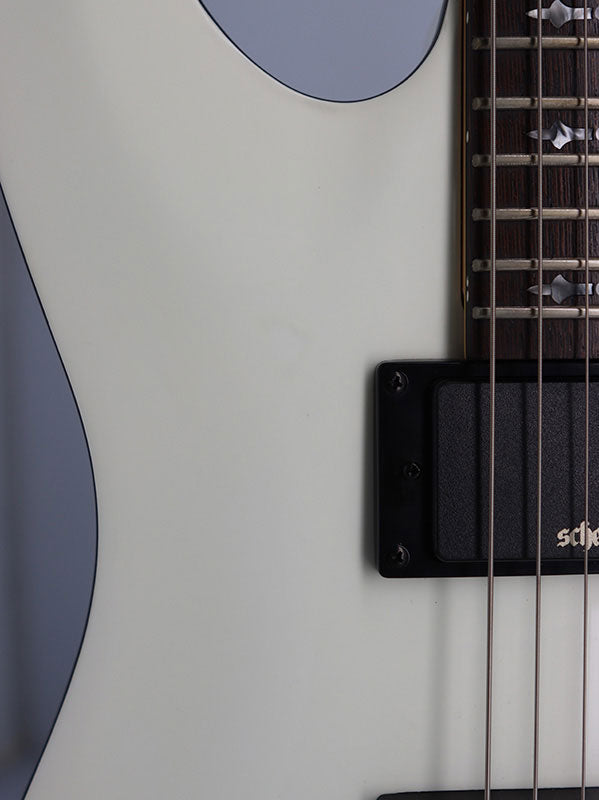 B-Stock / Demon 6 - Bianco vintage