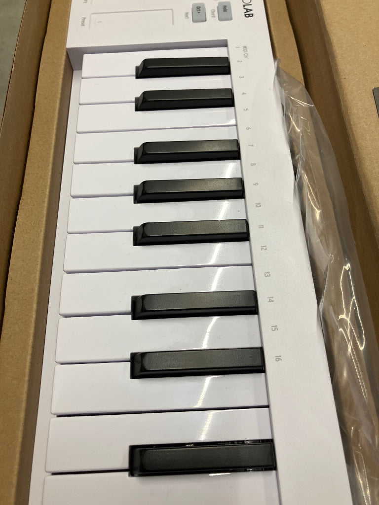 MicroLab MK3 Bianco - Stock B