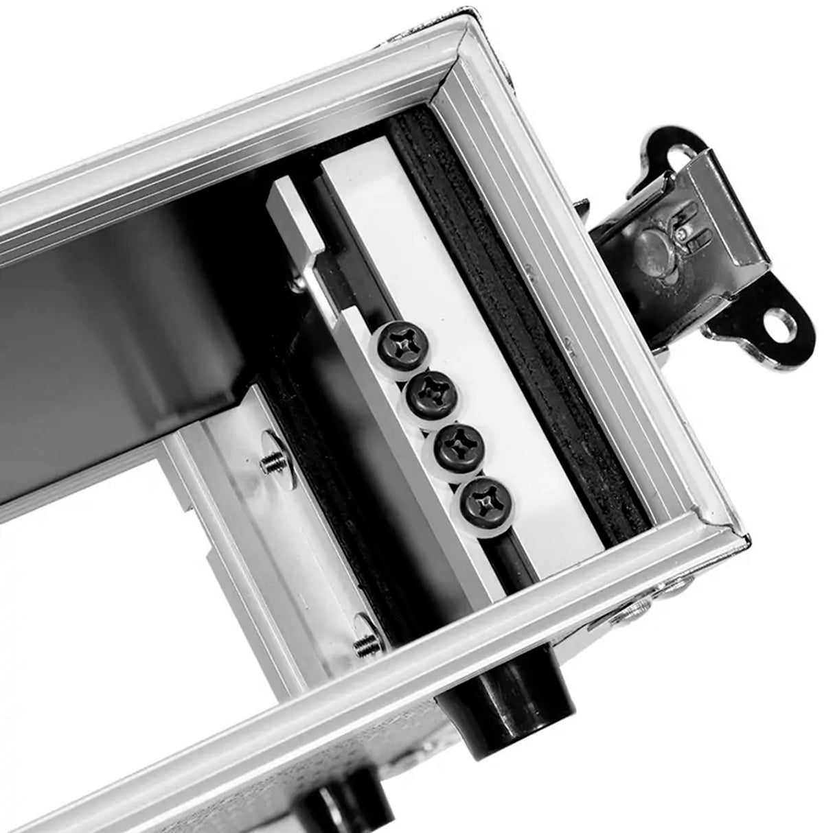 Rack 2U mezzo per microfoni