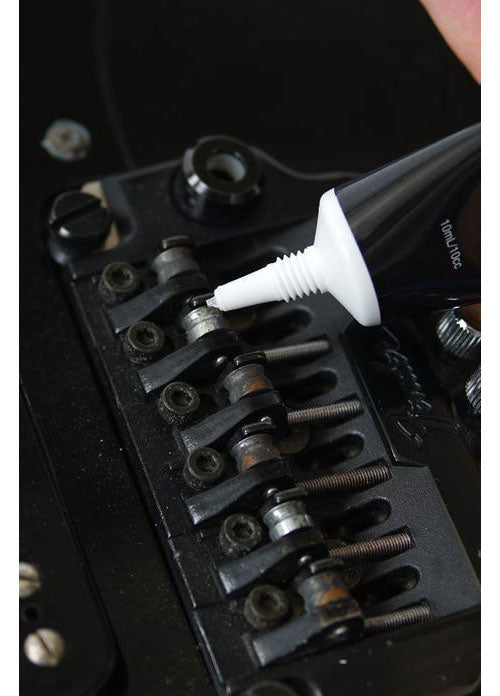 MN106 TUNE-IT LUBRICANT FOR STRING INSTRUMENT