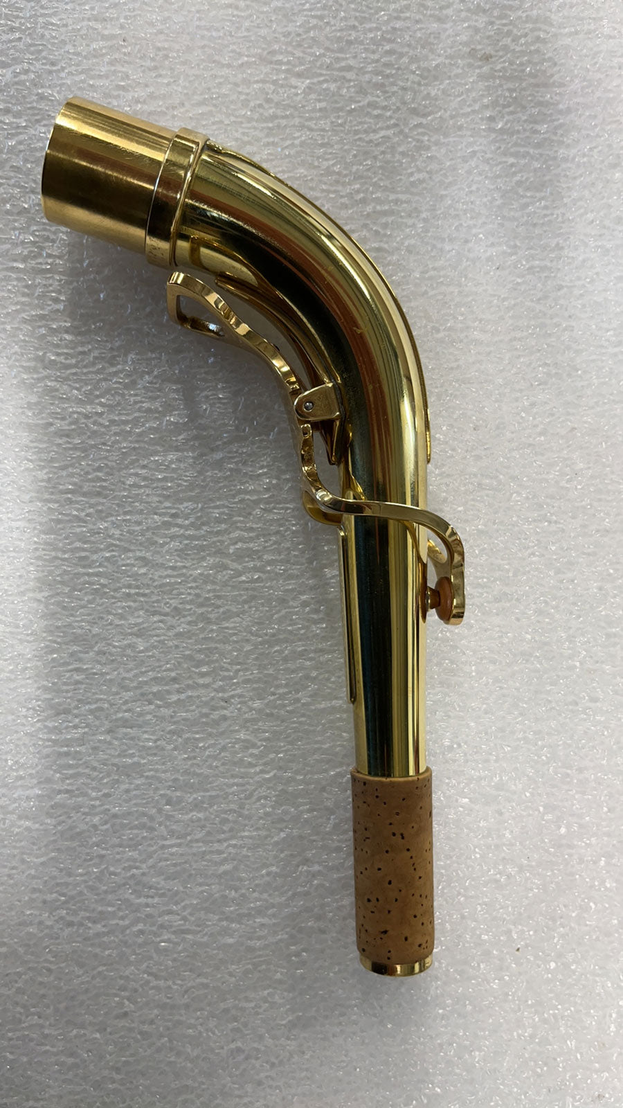 WO10 STANDARD STANDARD SAXOPHONE NECK - YELLOW BRASS LACQUERED - STOCKB