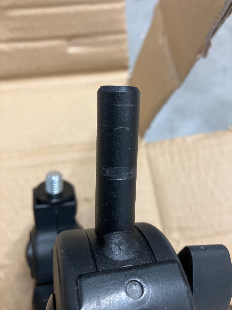 23860 Bras Stand - B Stock