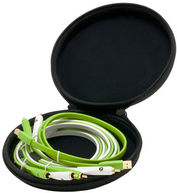 2x RCA-RCA 1m + USB 1m + Housse