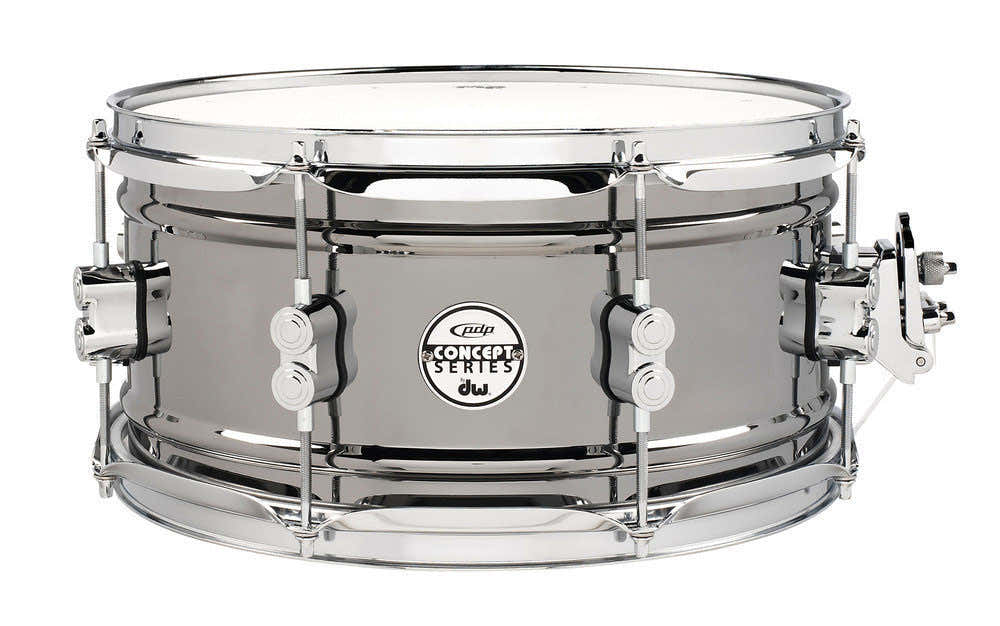 Nichel nero su acciaio 13X6.5