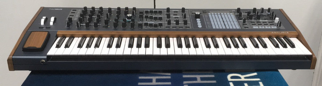 POLYBRUTE - B Stock