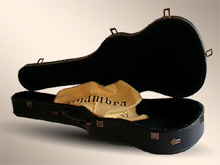 CLASSIC POLYURETHANE FIBRE CASE