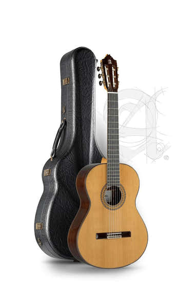 Alhambra Concert 9P + 9557 Case