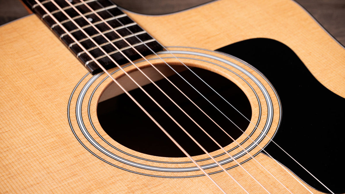 110ce Dreadnought Naturale