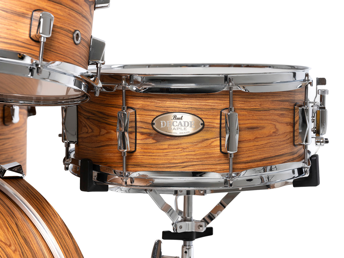 Decade Maple Artisan Fusion 20" Velo di caramello satinato