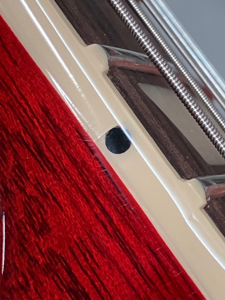 Les Paul Studio Rosso vino Bordatura crema Stock B