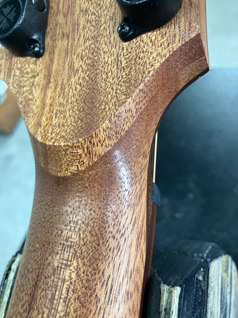 Hyvibe 10 Dreadnought Ctw - Stock B