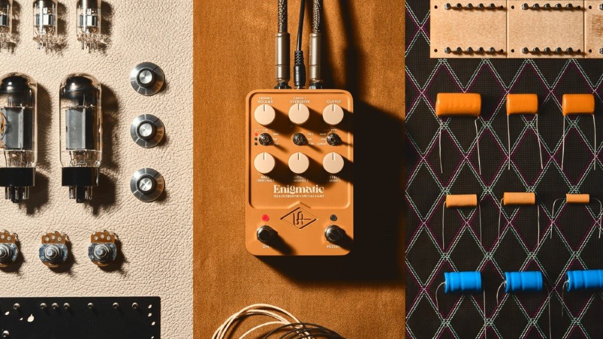 UAFX Enigmatic 82 Overdrive Special Amplificatore
