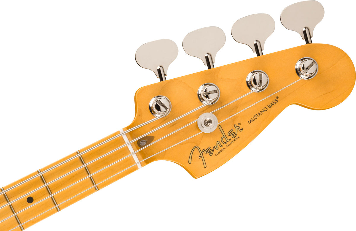 American Professional Classic Mustang Bass MN Dakota Red sbiadito