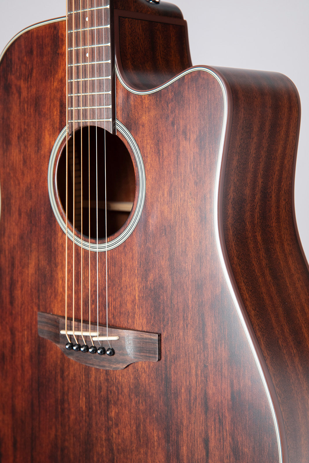 GD21CE Dreadnought Satinato Melassa