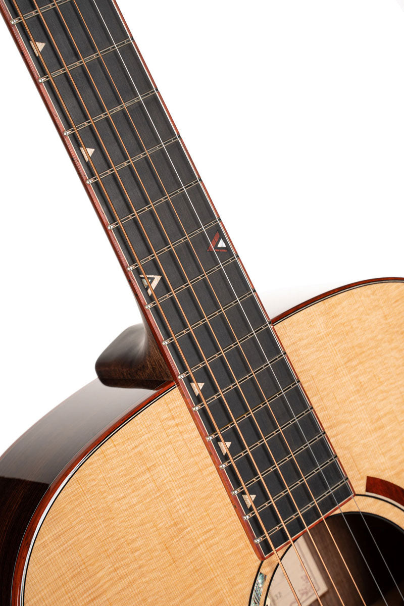 Chitarra Abstract Delta Naturale