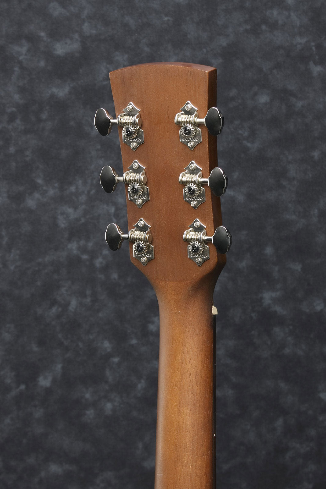 PC12MH-OPN Naturale