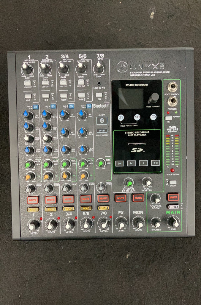 Onyx 8