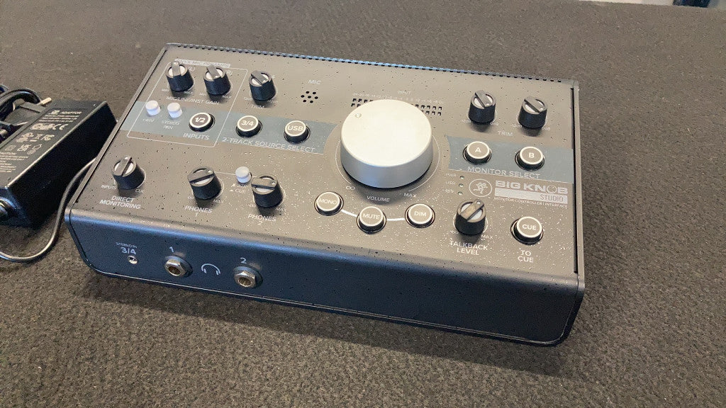 Bigknob Studio - B Stock