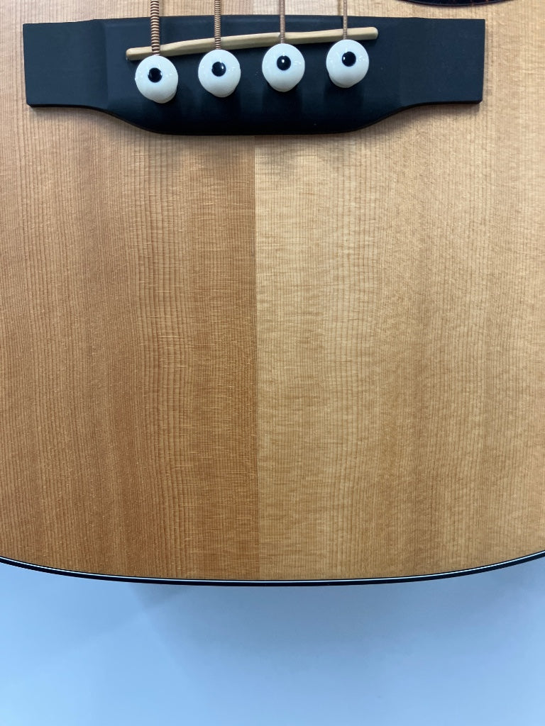 000C Junior Bass - B Stock