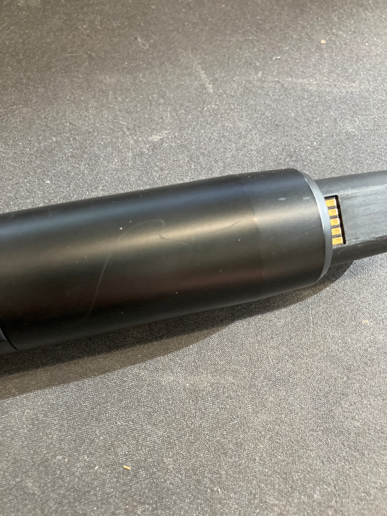 Trasmettitore palmare SM58 - Banda J53 - 562-606 MHz - Stock B