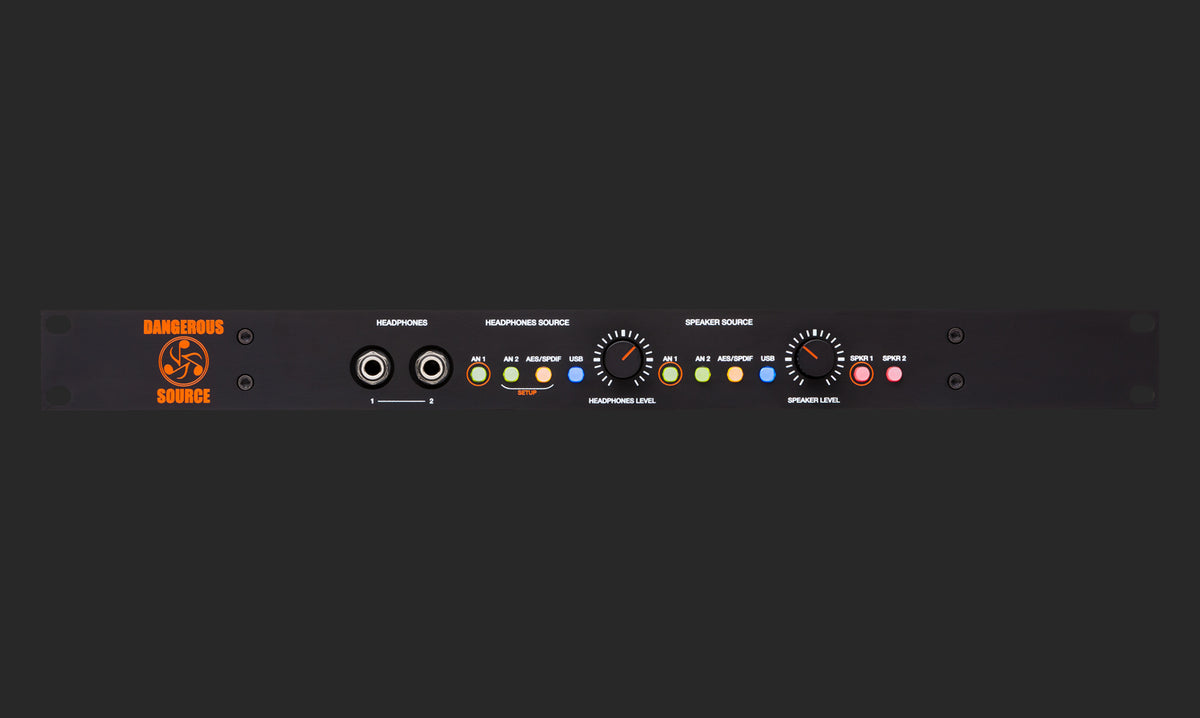 DM20 Source Kit rack