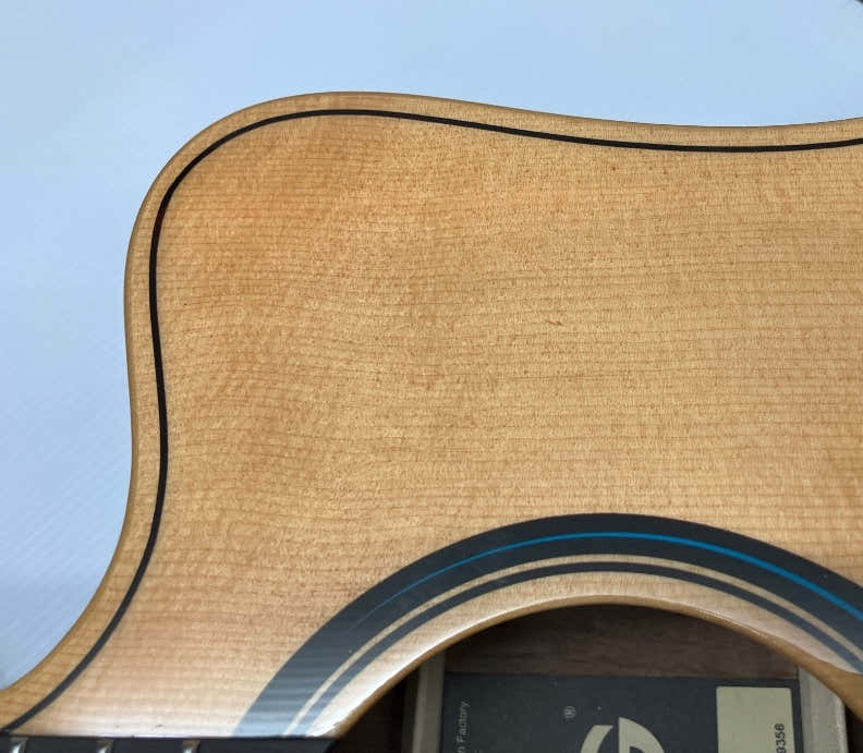 HyVibe 1 Serie 30 Dreadnought Ctw - Stock B