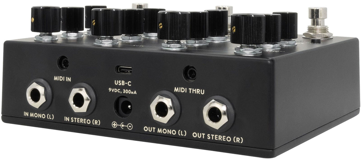Qi Etherealizer Nero - Effetto granulare di riverbero, delay e chorus
